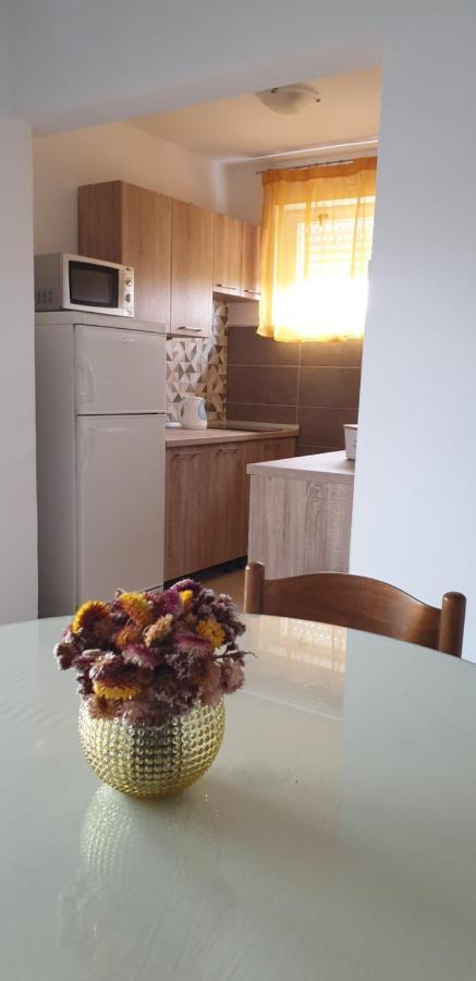 PUY Apartman Lena מראה חיצוני תמונה