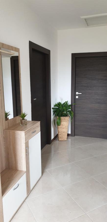 PUY Apartman Lena מראה חיצוני תמונה